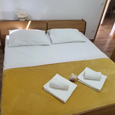 Luna Apartment Malinska